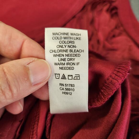 MAURICES Embellished Tank Top Womens Large L Red 3D Roses Floral Romantic Love - Picture 6 of 9